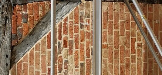 Listed-building-Lime-pointing-beam-tying--e1669869549265 Listed Building Lime Repointing